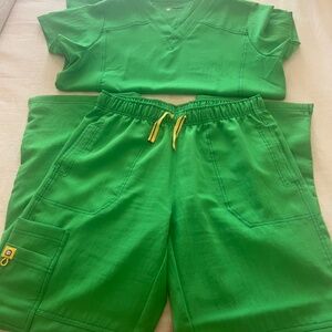 Four Stretch Large Scrubs